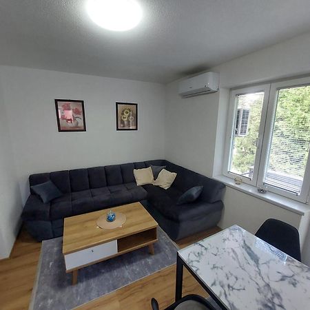 Apartman "Medeni" บีฮัช ภายนอก รูปภาพ