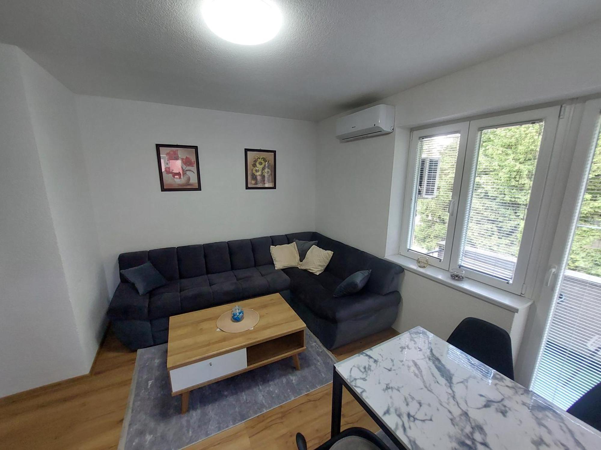 Apartman "Medeni" บีฮัช ภายนอก รูปภาพ