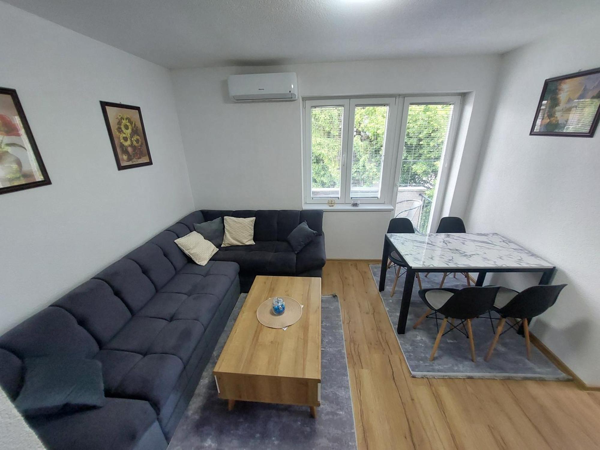 Apartman "Medeni" บีฮัช ภายนอก รูปภาพ